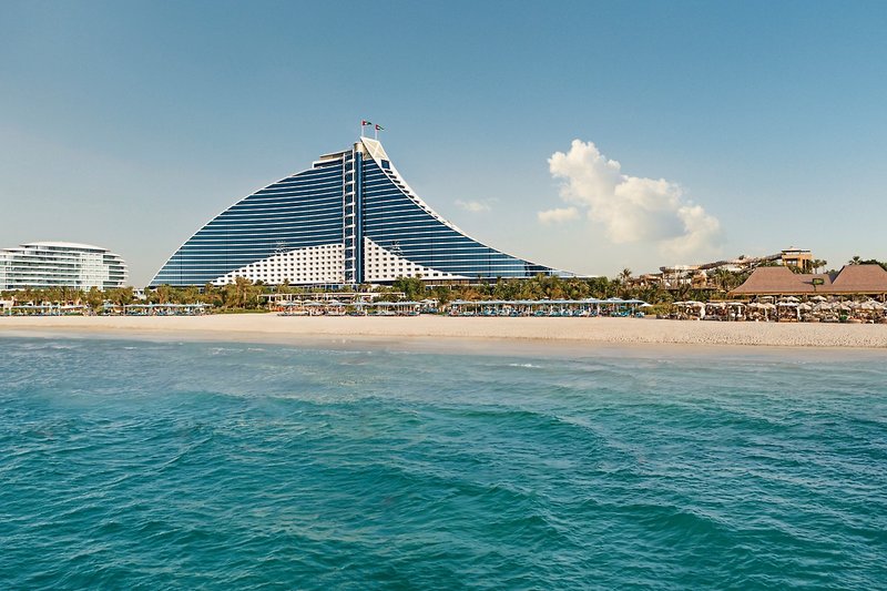 jumeirah beach hotel